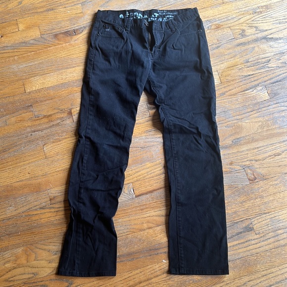 Black Jeans - Picture 2 of 3